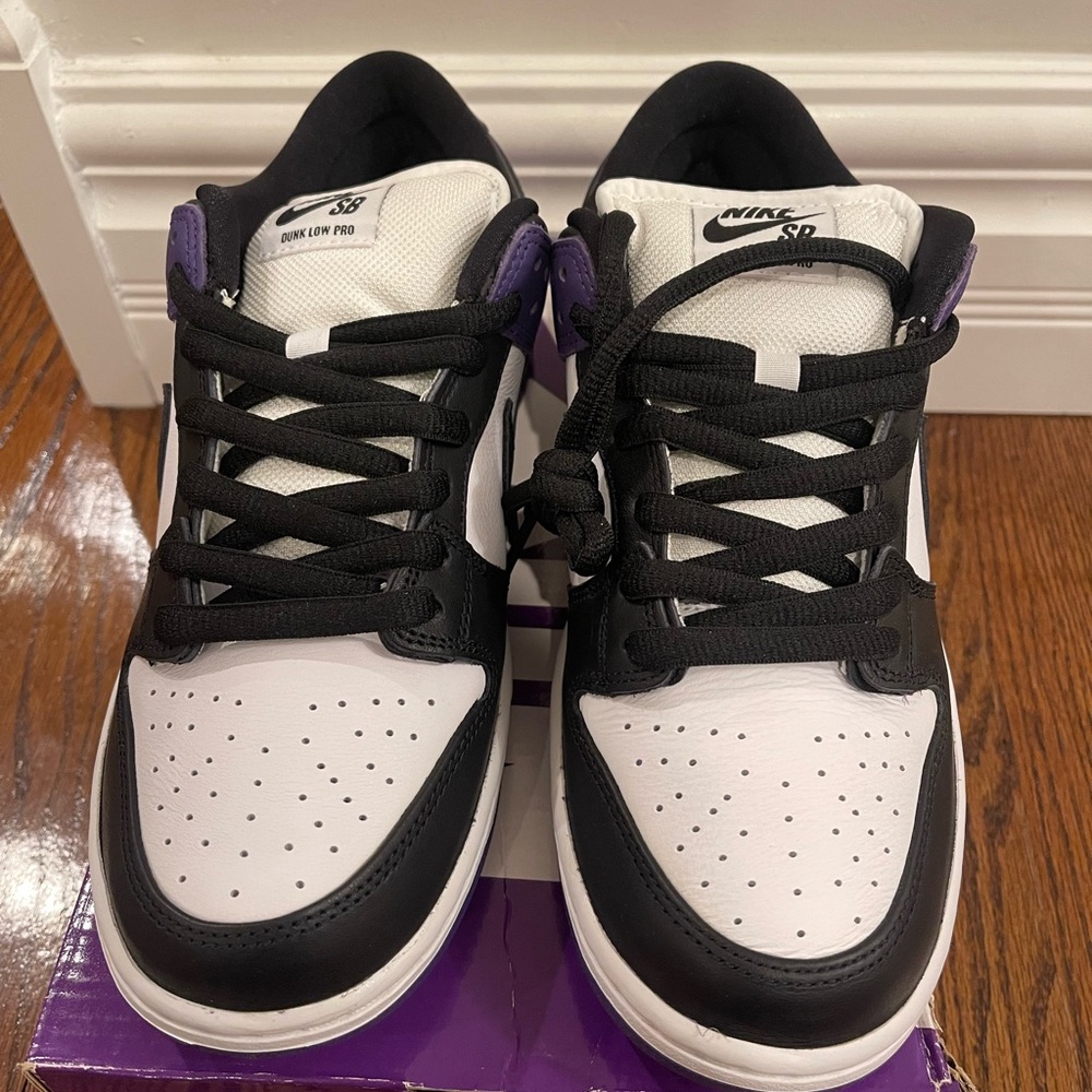 Nike SB Dunk Low Pro Court Purple Black White - Picture 4 of 7